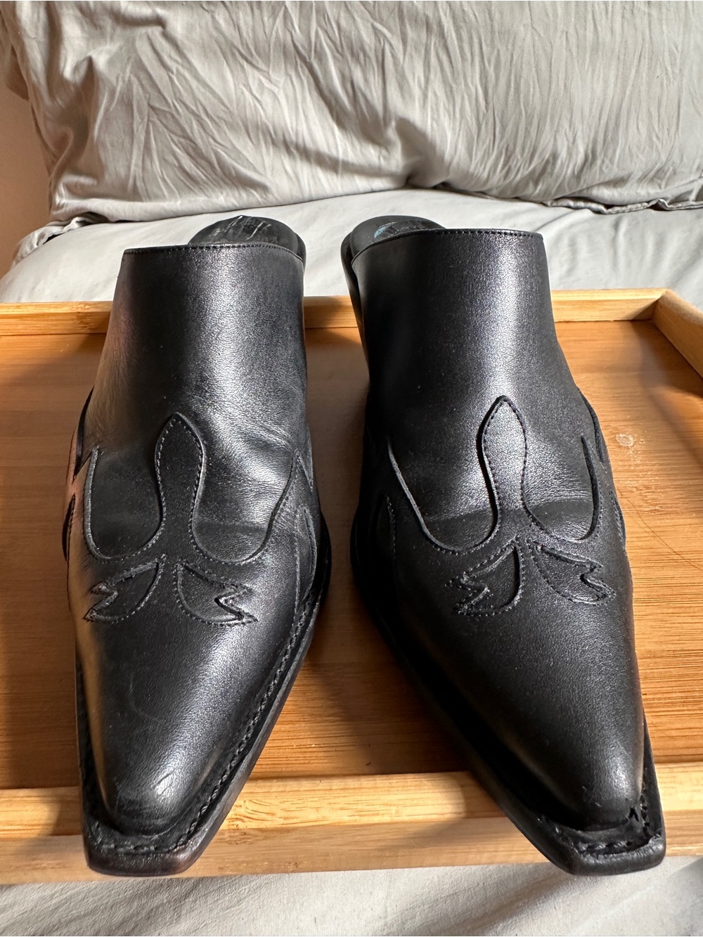 Anine Bing western mule